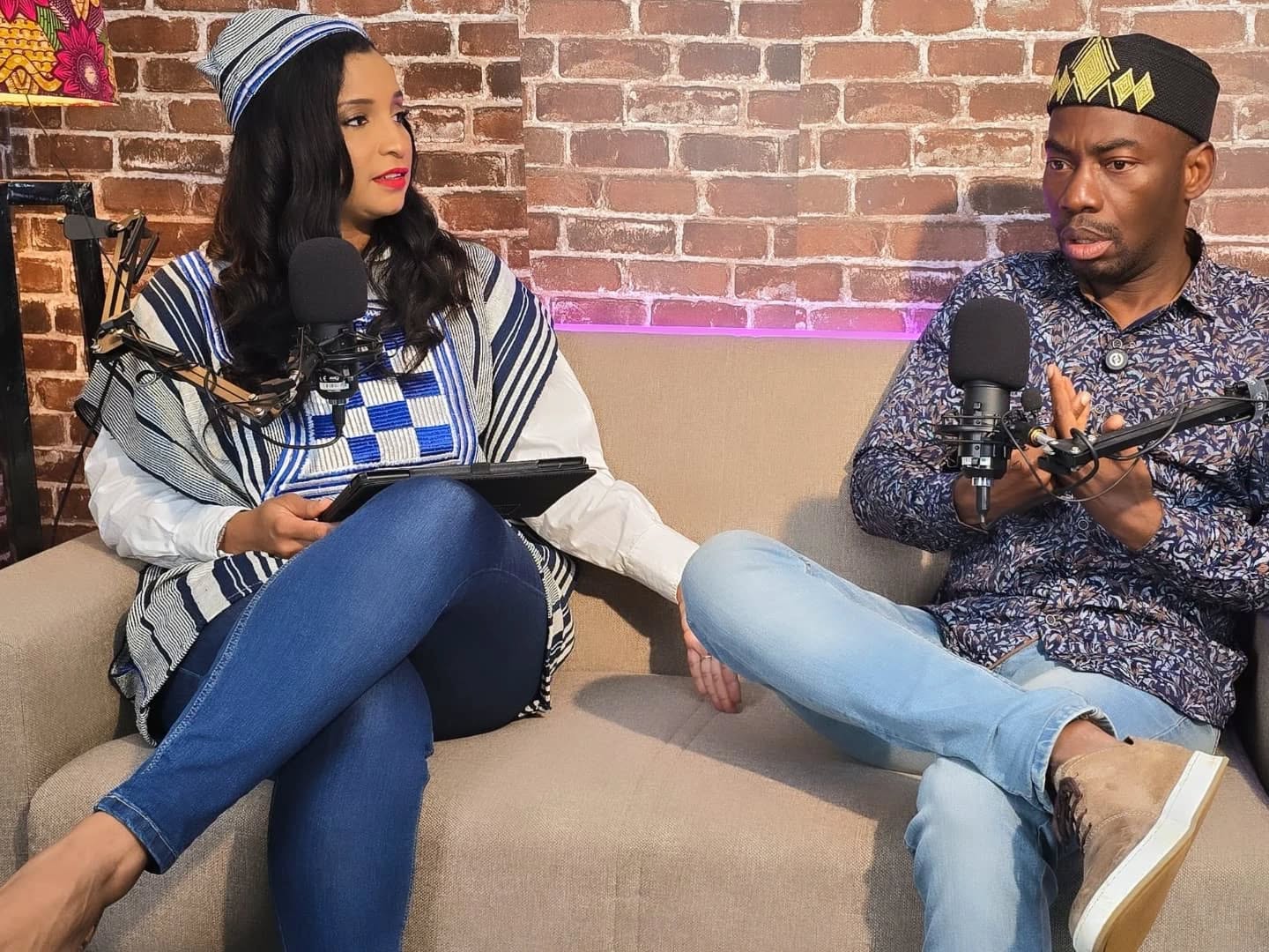 GENERAL CAMILLE MAKOSSO EN GUINEE INTERVIEW DIAKA CAMARA